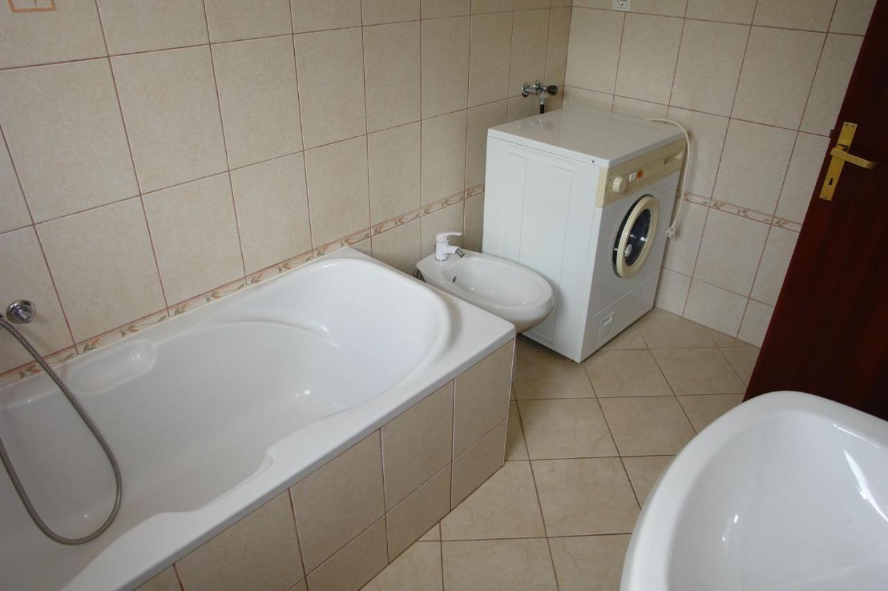 Apartments Nikolina Нови-Винодолски Экстерьер фото