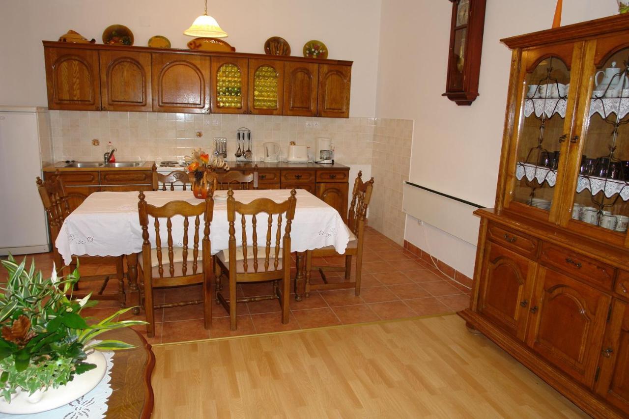 Apartments Nikolina Нови-Винодолски Экстерьер фото